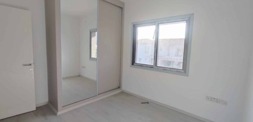 Lefkoşa Gönyeli’de Satılık  3+1 Penthouse Daire