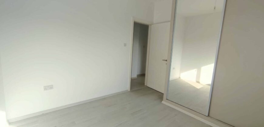 Lefkoşa Gönyeli’de Satılık  3+1 Penthouse Daire