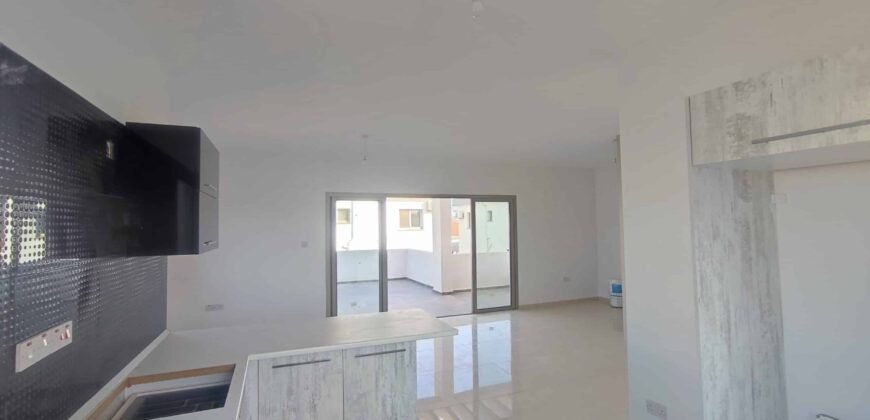 Lefkoşa Gönyeli’de Satılık  3+1 Penthouse Daire