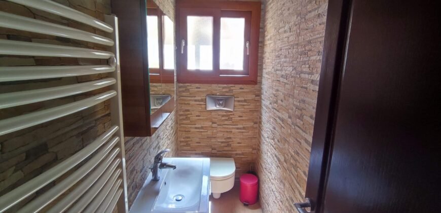 Gönyeli,Lefkoşa’da Kiralık Eşyalı İkiz Villa