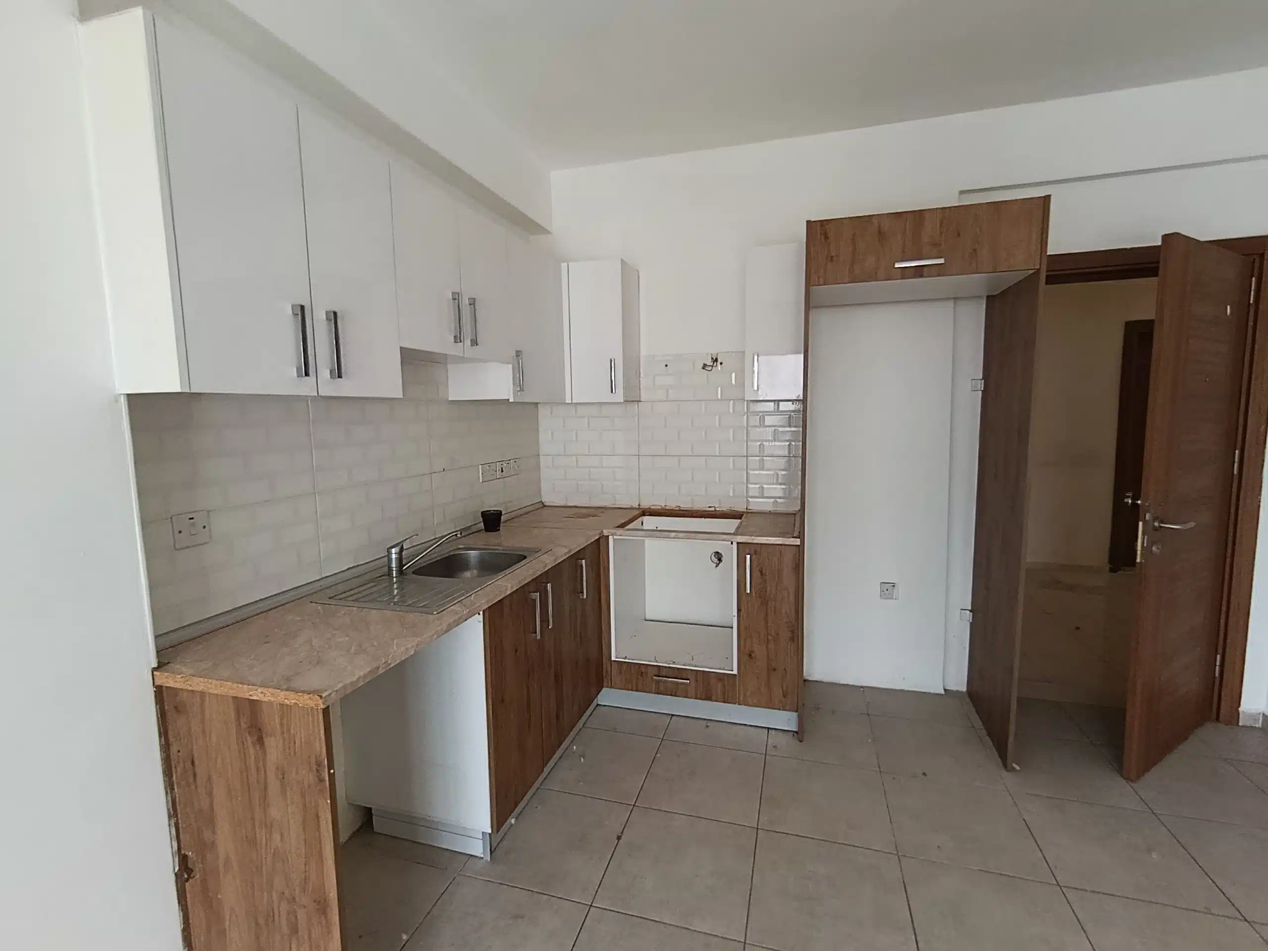 IMG_20260818_121613 Lefkoşa Küçük Kaymaklı’da Satılık Türk Koçanlı 2+1 Daire