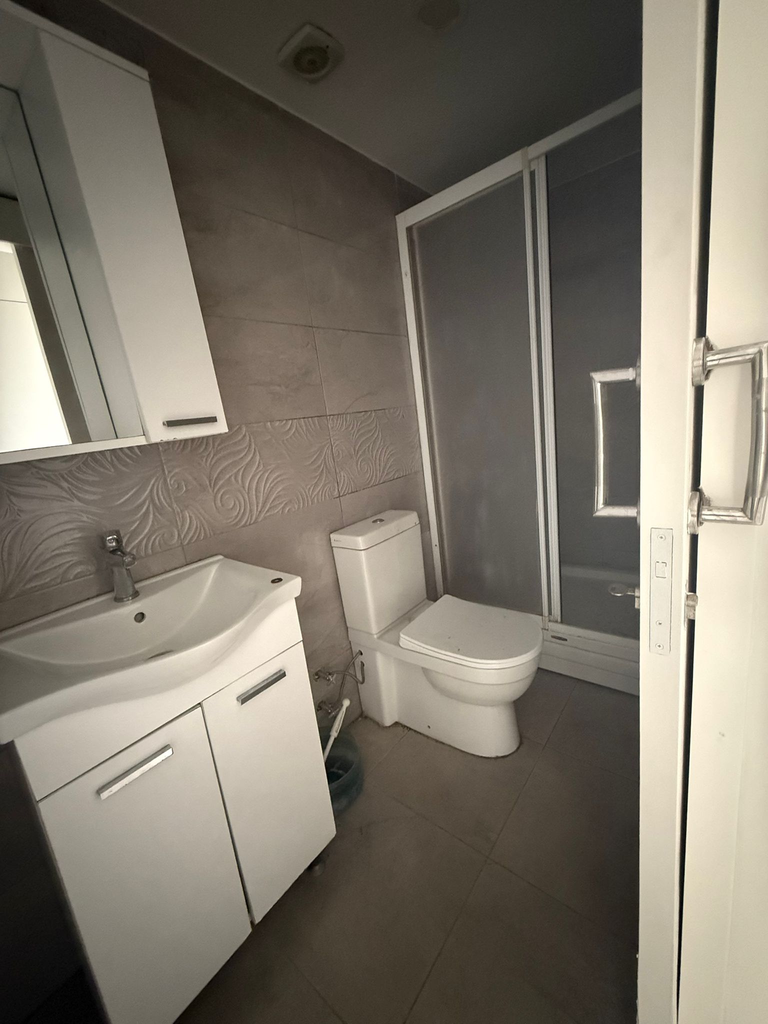 WhatsApp Image 2026-08-14 at 11.10.40 (2) Gönyeli Aytan Market Arkasında Kiralık Eşyalı 2+1 Daire